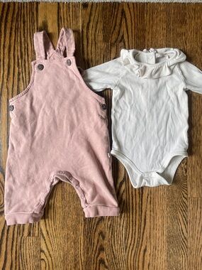 Mini Mori Baby Pink Overalls with Tan/Cream Ruffle Bodysuit